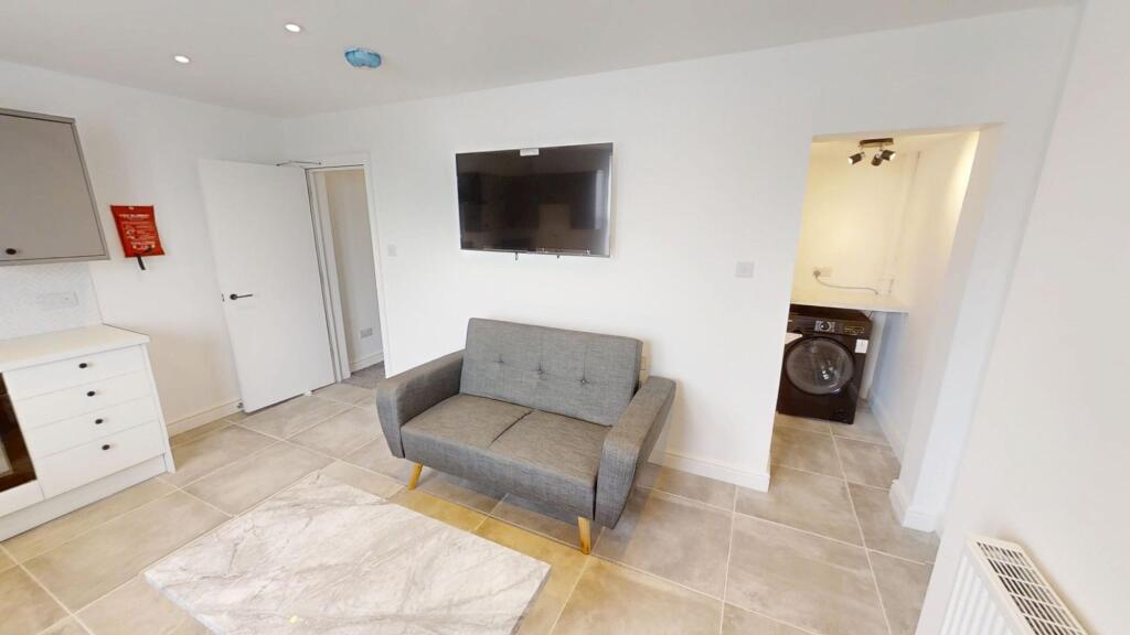 2 bedroom terraced house for rent