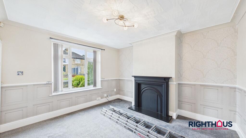 House in Bradford, West Yorkshire - View 3