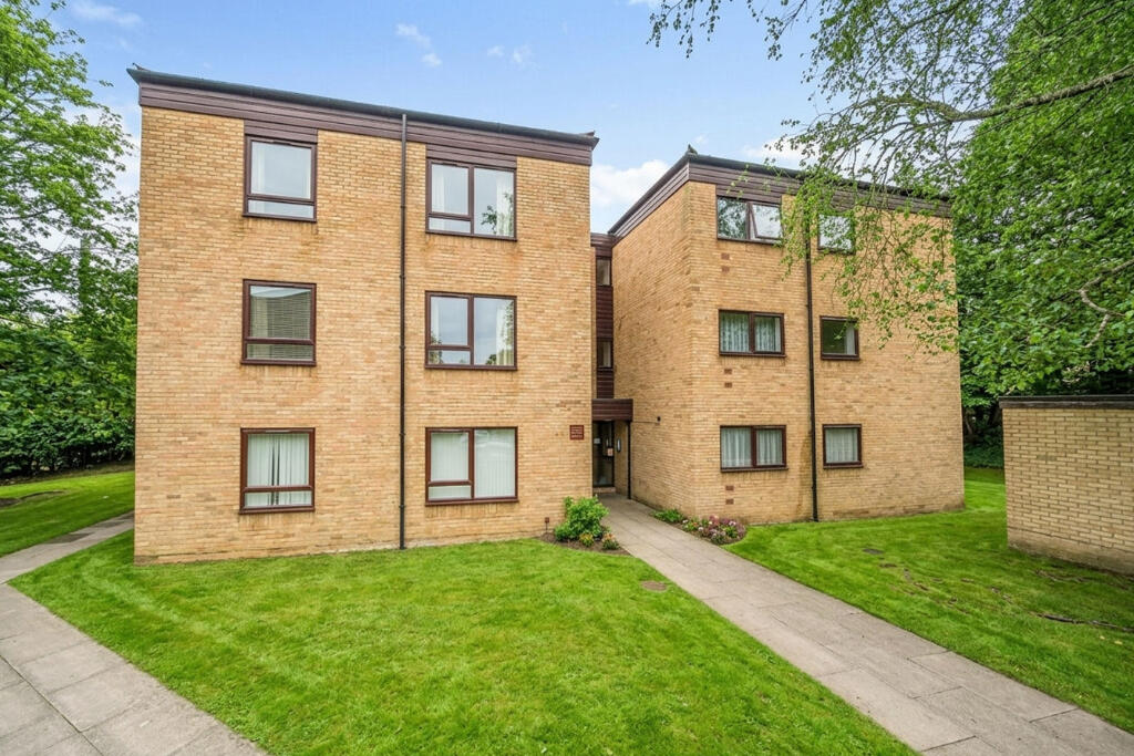 Main image of property: Grandfield Avenue, Nascot Wood, Watford WD17 4XD