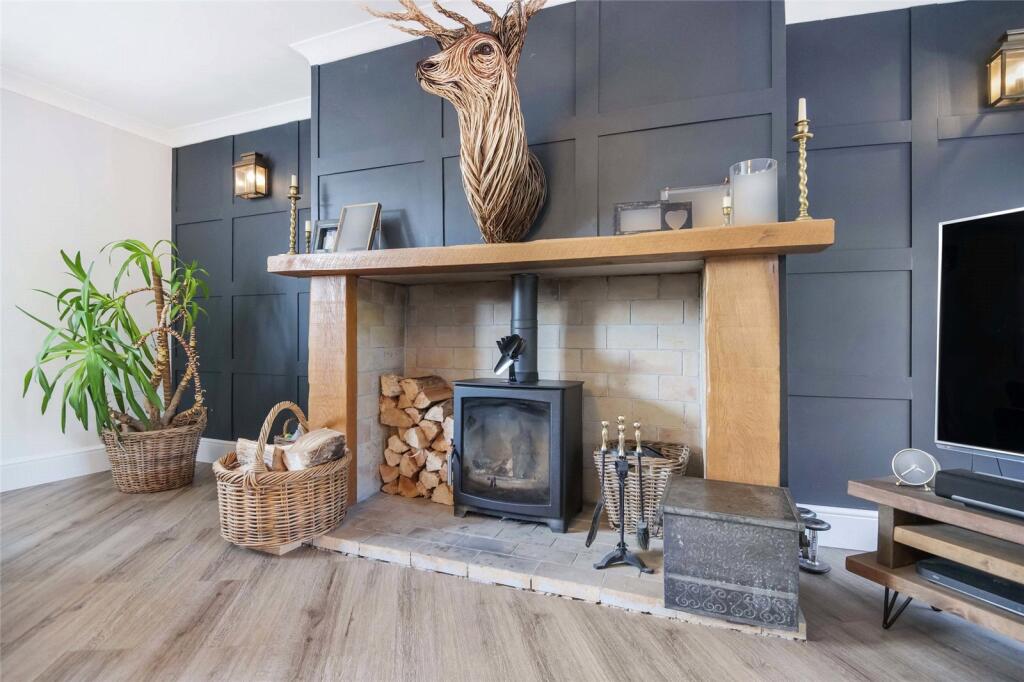 House in Glasgow, Broomhouse - View 4
