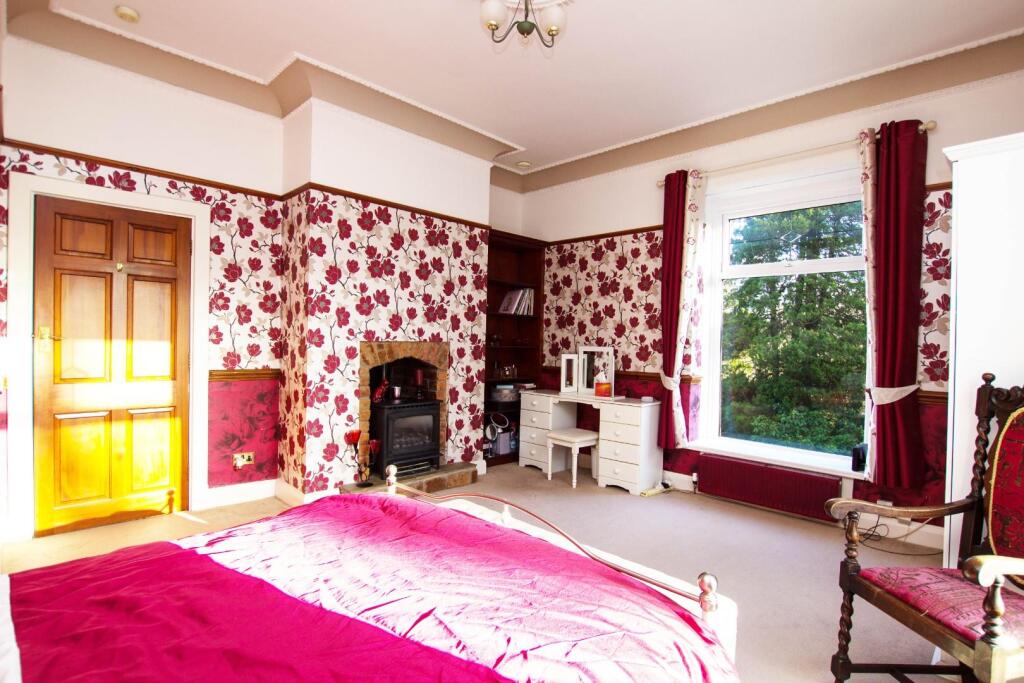 Additional image 15 of 'Heatherby' Astley Bank