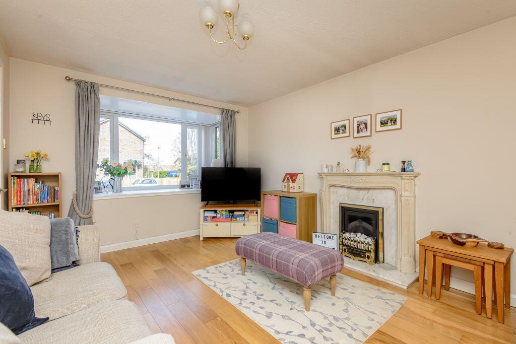 Main image of property: 84 Double Hedges Park, Edinburgh, EH16 6YN