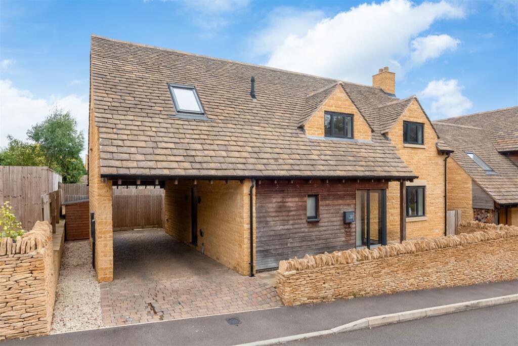 Lavender Drive, Chipping Campden photo 2