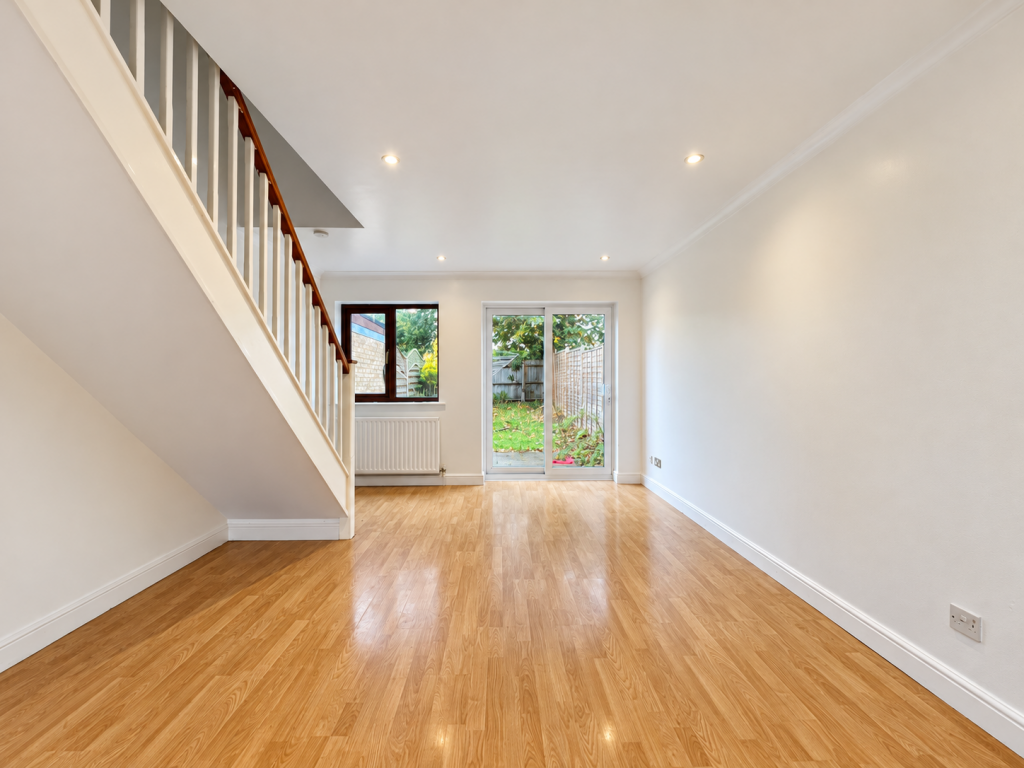 House in Eastleigh, Hedge End - View 2