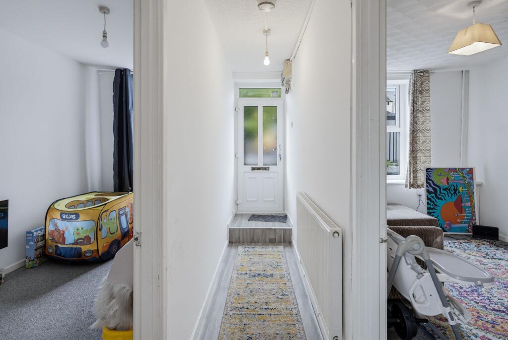 House in Cwmfelin, Oakwood, Maesteg - More
