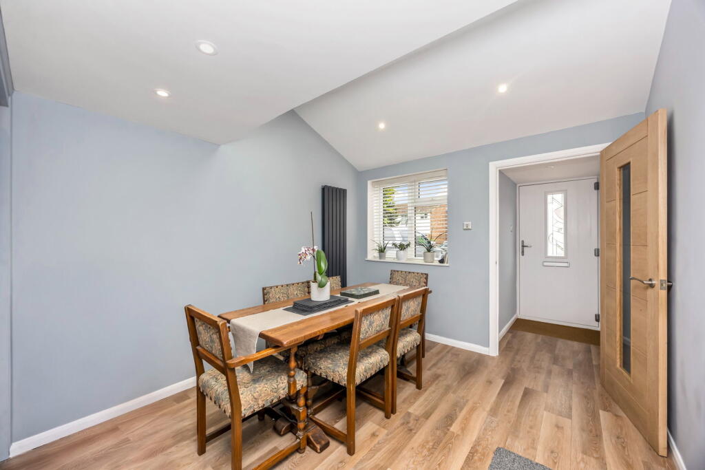 Barn Close, Albourne, BN6 9DG photo 5
