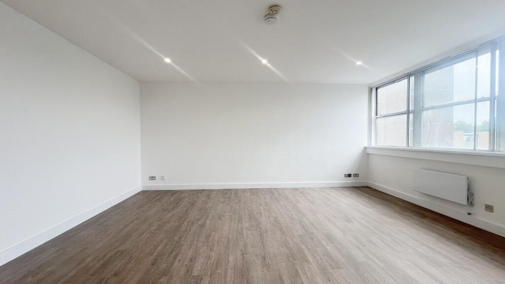 Main image of property: 6 Whitehorse Road, Croydon, CR0