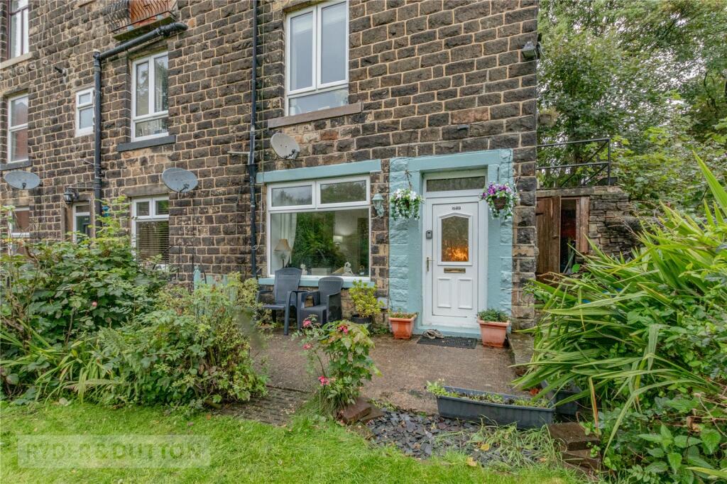 1-bed terraced on Chew Valley Road, Greenfield, Saddleworth, OL3, £200,000