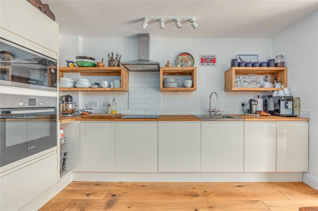 Bridgend, Carlton, Bedford, Bedfordshire, MK43 photo 2