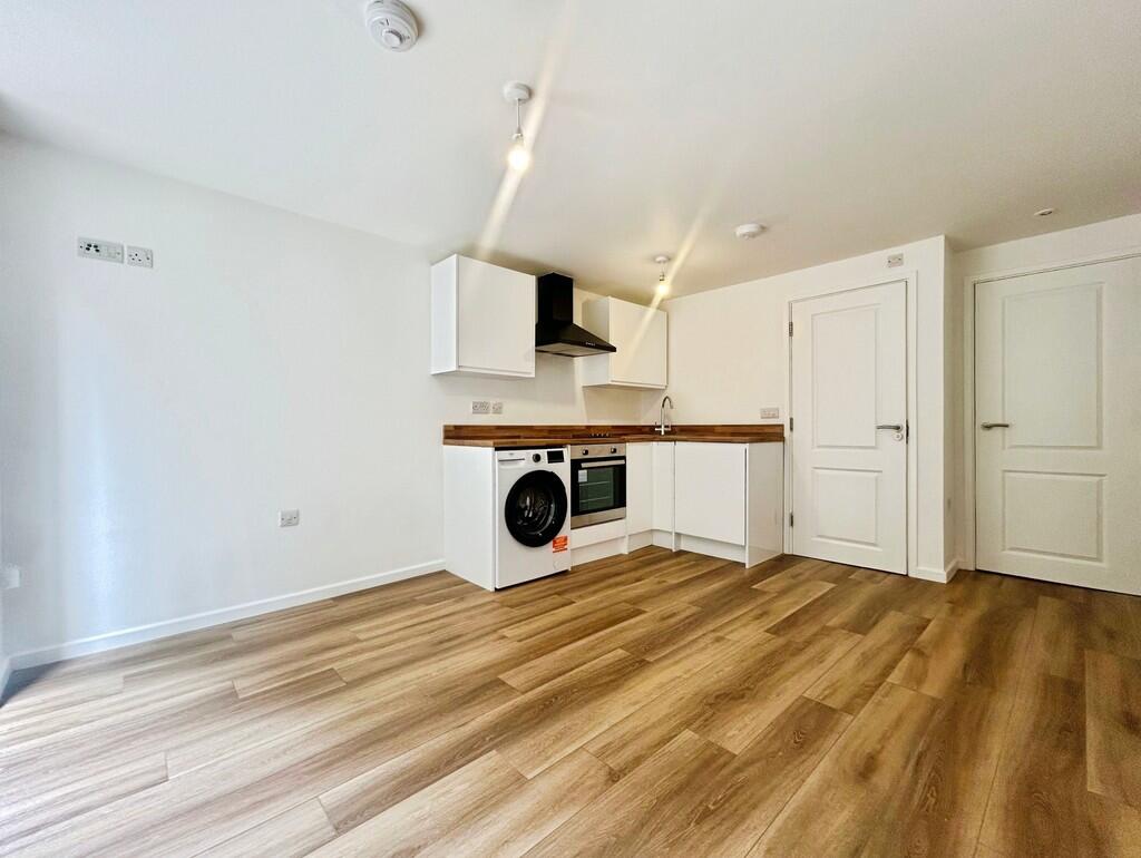 Old Christchurch Road, Bournemouth - Widok 4