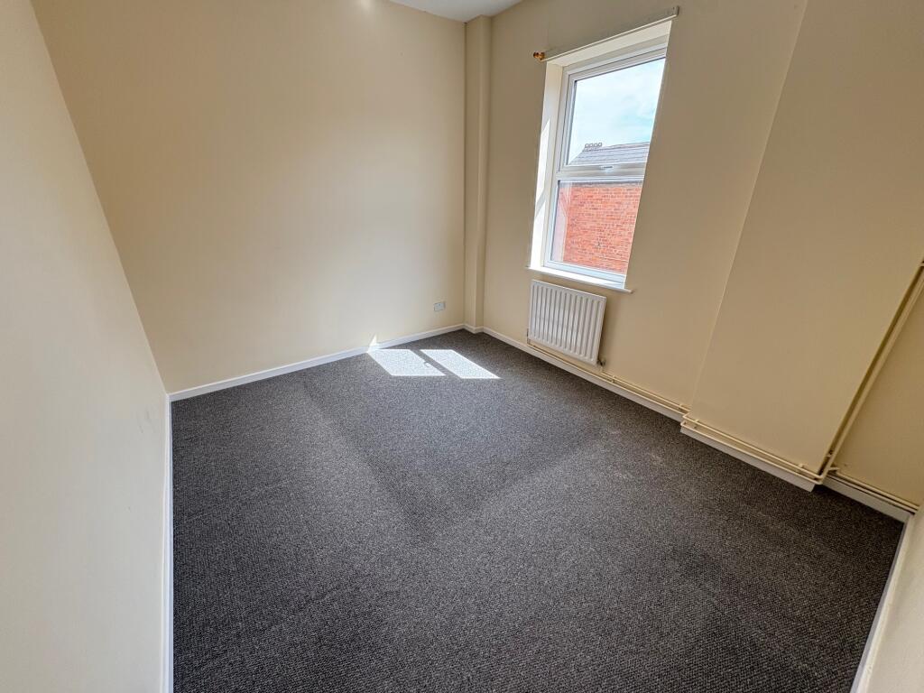 Apartment in Derby - View 5