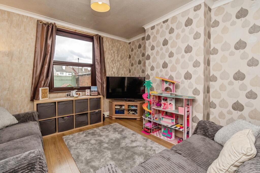 Salisbury Street, WEDNESBURY, West Midlands, WS10 photo 3