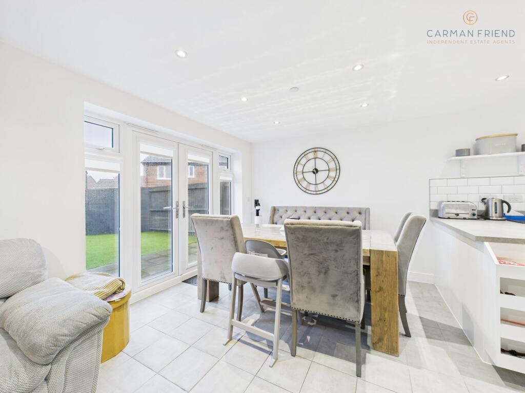 134 Carlton Meadows photo 3