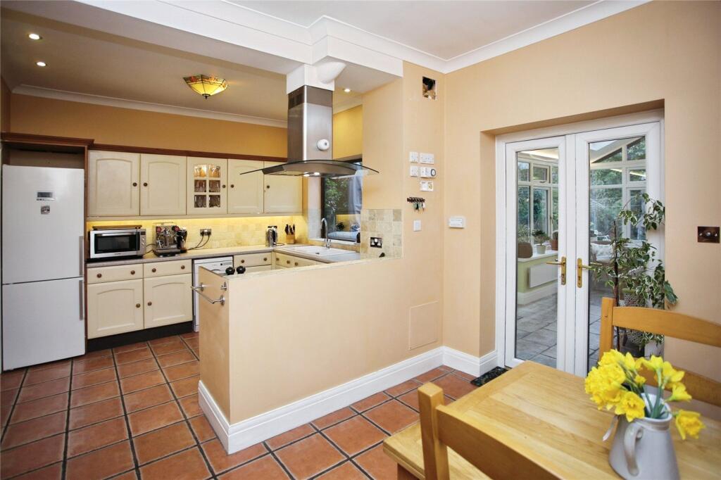 Ashdown Road, Heaton Moor, Stockport, SK4 photo 4