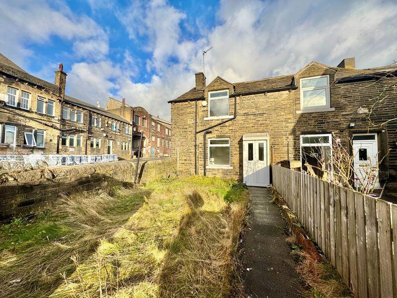 Main image of property: Gibbet Street, Halifax