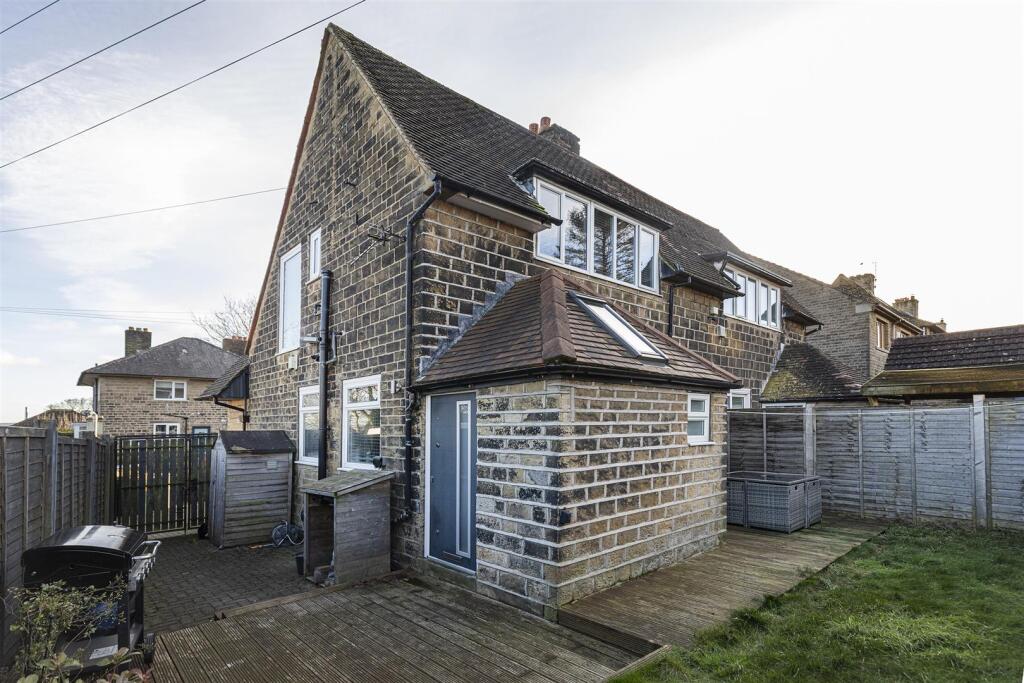 Westfield Avenue, Oakes, Huddersfield - View 5