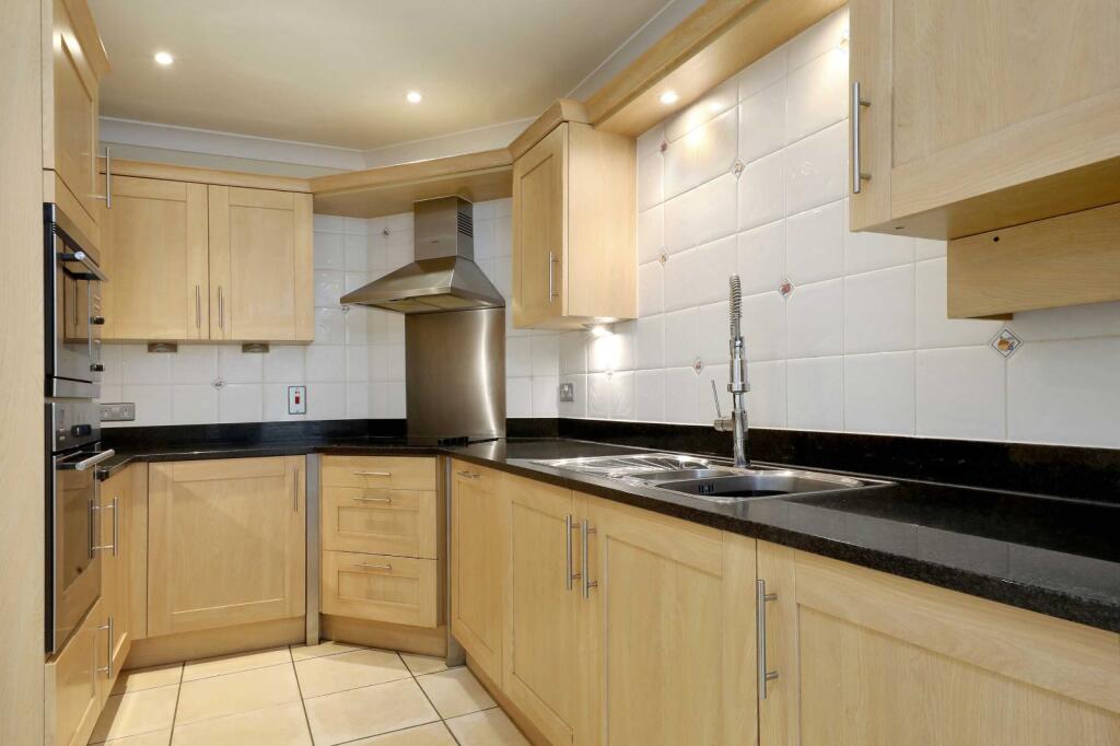 Apartment in Hemel Hempstead, Beaconsfield - View 5