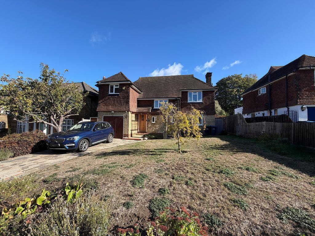 Main image of property: Ewhurst Avenue, Sanderstead, Surrey, CR2 0DG