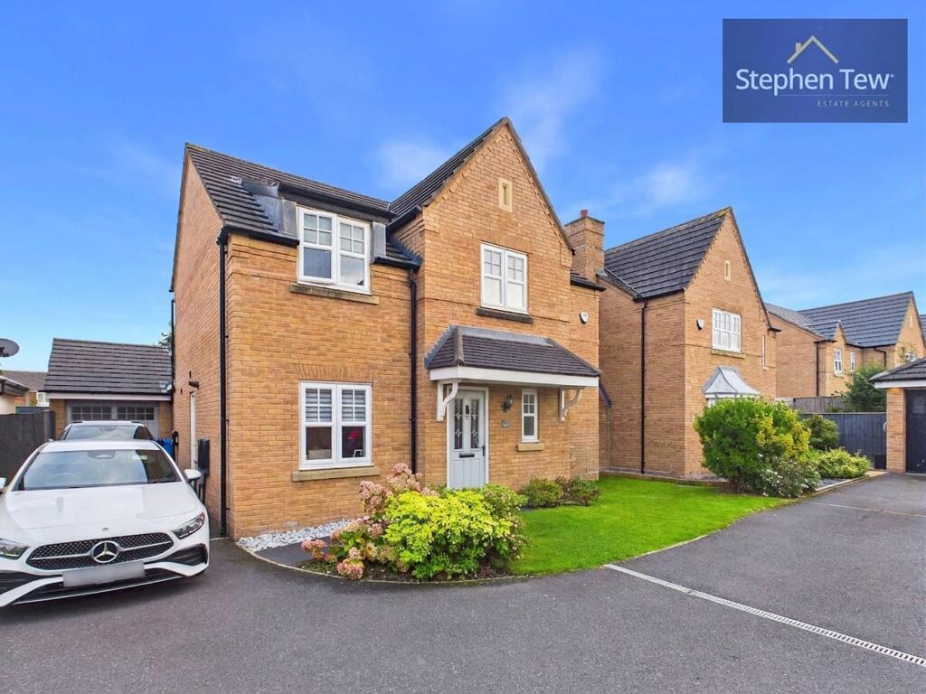 4-bed detached on Unsworth Way, Lytham St. Annes, FY8, £390,000