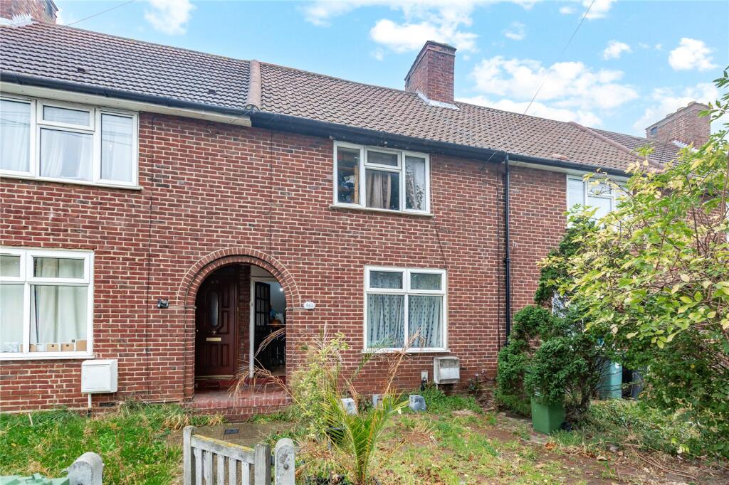 Main image of property: Heathway, Dagenham, RM10