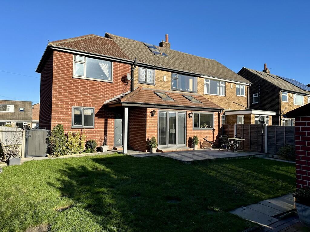 Main image of property: Reedsdale Gardens, Gildersome