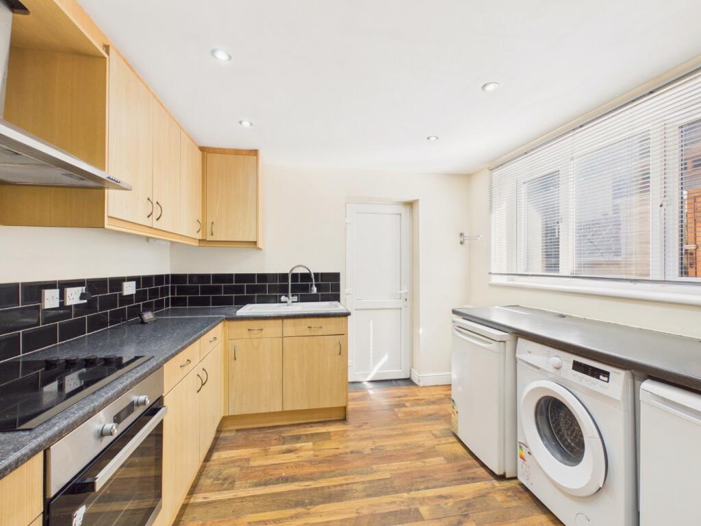 House in East Riding of Yorkshire, Kingston upon Hull - View 3