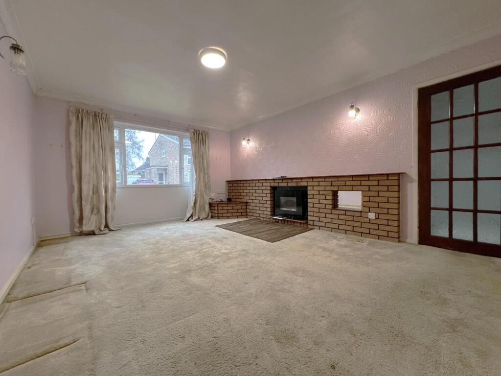 Dovecote Close, Peterborough photo 3