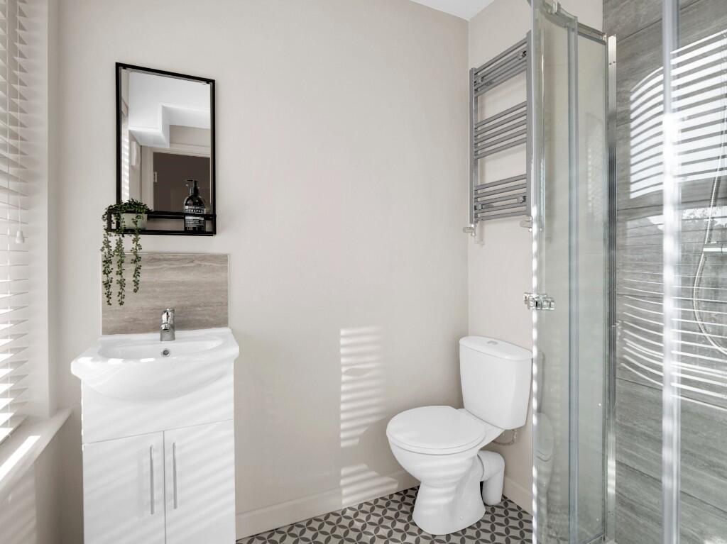 258 Oundle Road photo 5