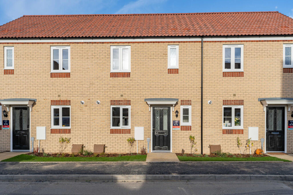 Main image of property: Lingfield Park, Bourne, Lincolnshire, PE10