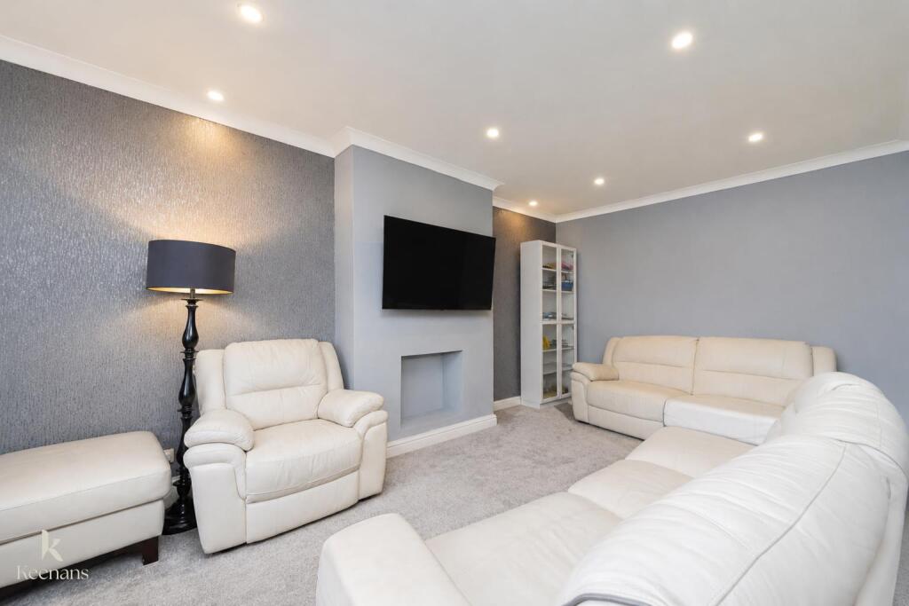 House in Bury, Greater Manchester - View 4