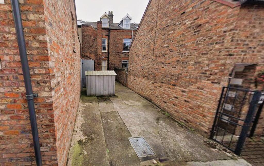 Property photo 11