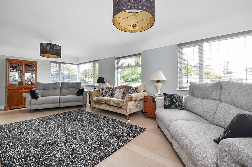 House in Havant, Sea View, South Hayling - More