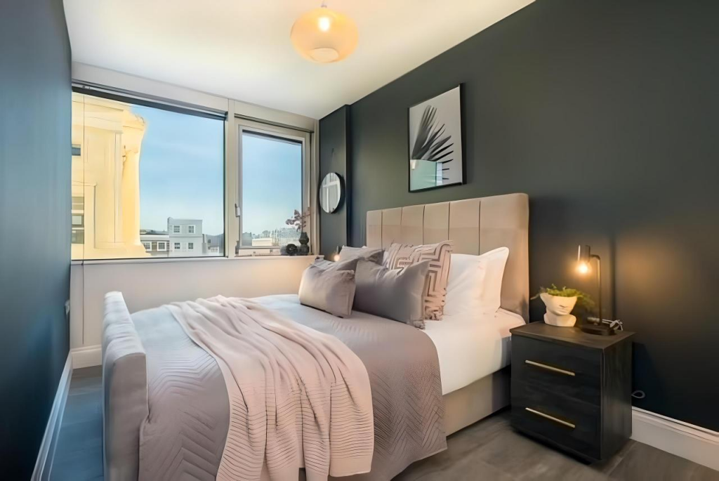 Main image of property: Flat 32 Green Diamond, Bartholomew Square