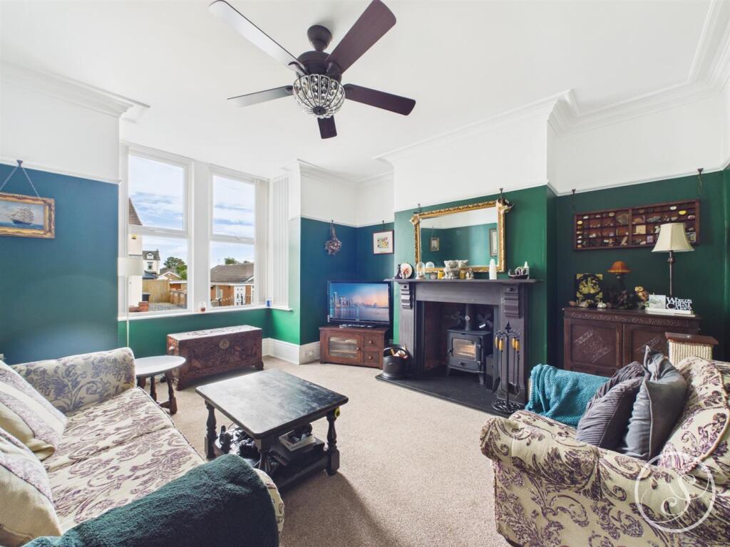 House in Leeds - View 5