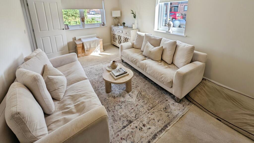 House in Yate, South Gloucestershire - View 2