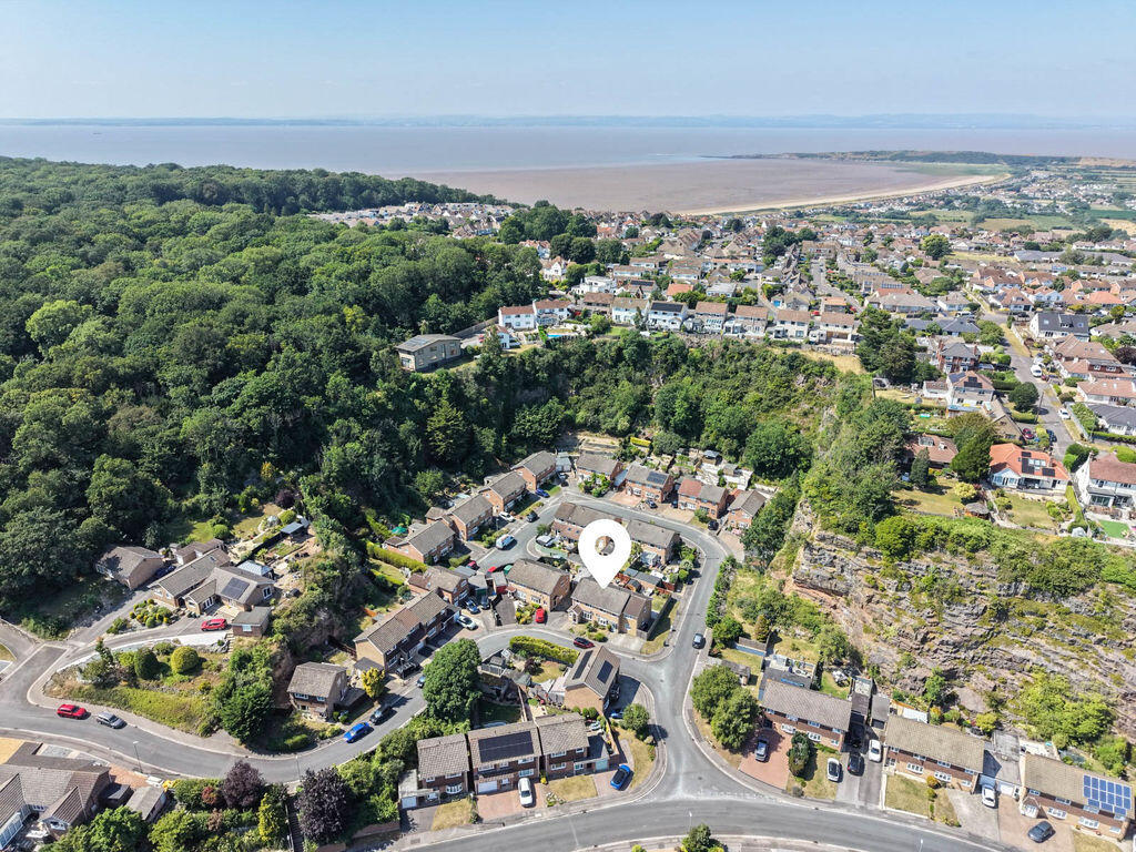 Prescot Close, Ashbury Park - IMMACULATE HOME - View 4