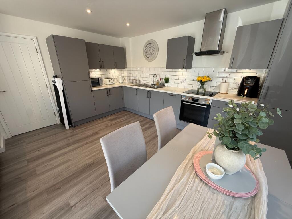 Apartment in Luton - View 2