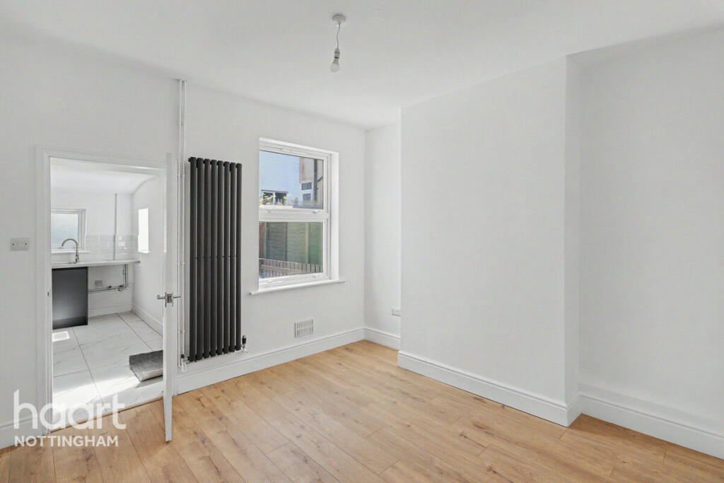 Eland Street, New Basford photo 4