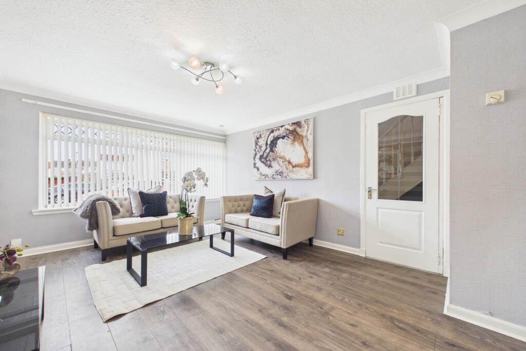 Melrose Avenue, Chapelhall, Airdrie photo 3