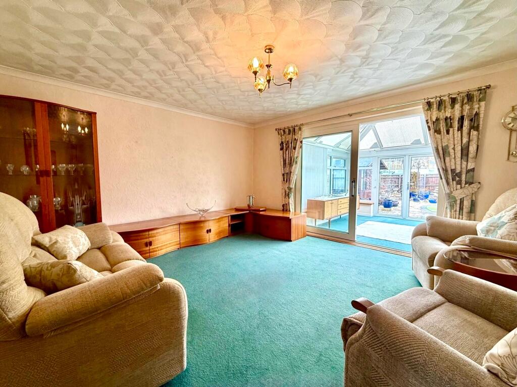 Crieff Close, Nythe, Swindon photo 2