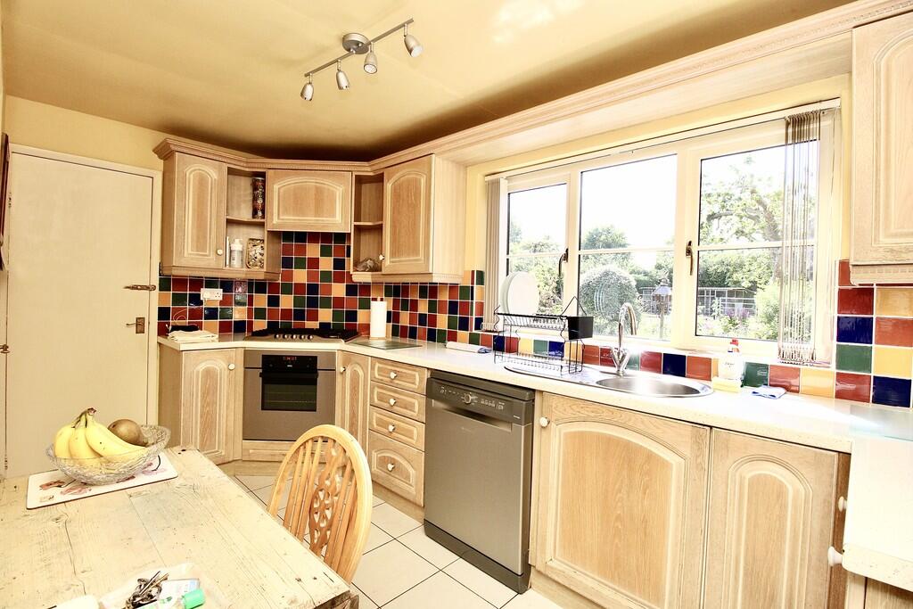 Sturton Road, Stow photo 3