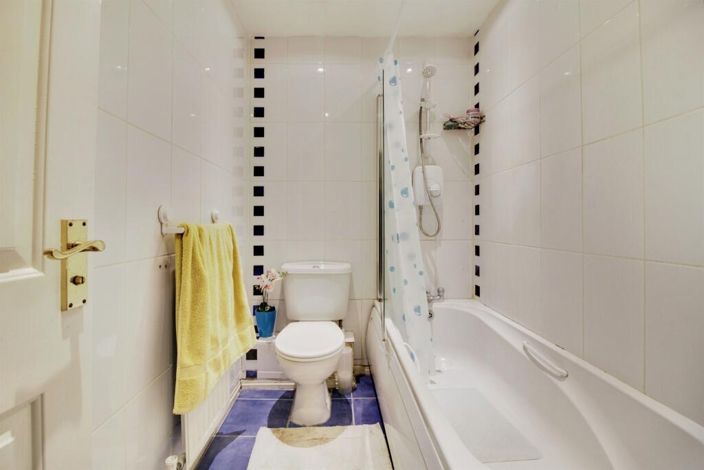 Additional image 18 of Dragon Road, Hatfield