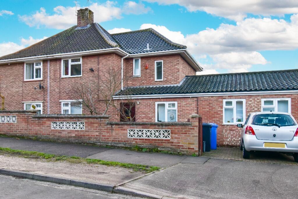 Main image of property: Winchcomb Road, Norwich, NR2