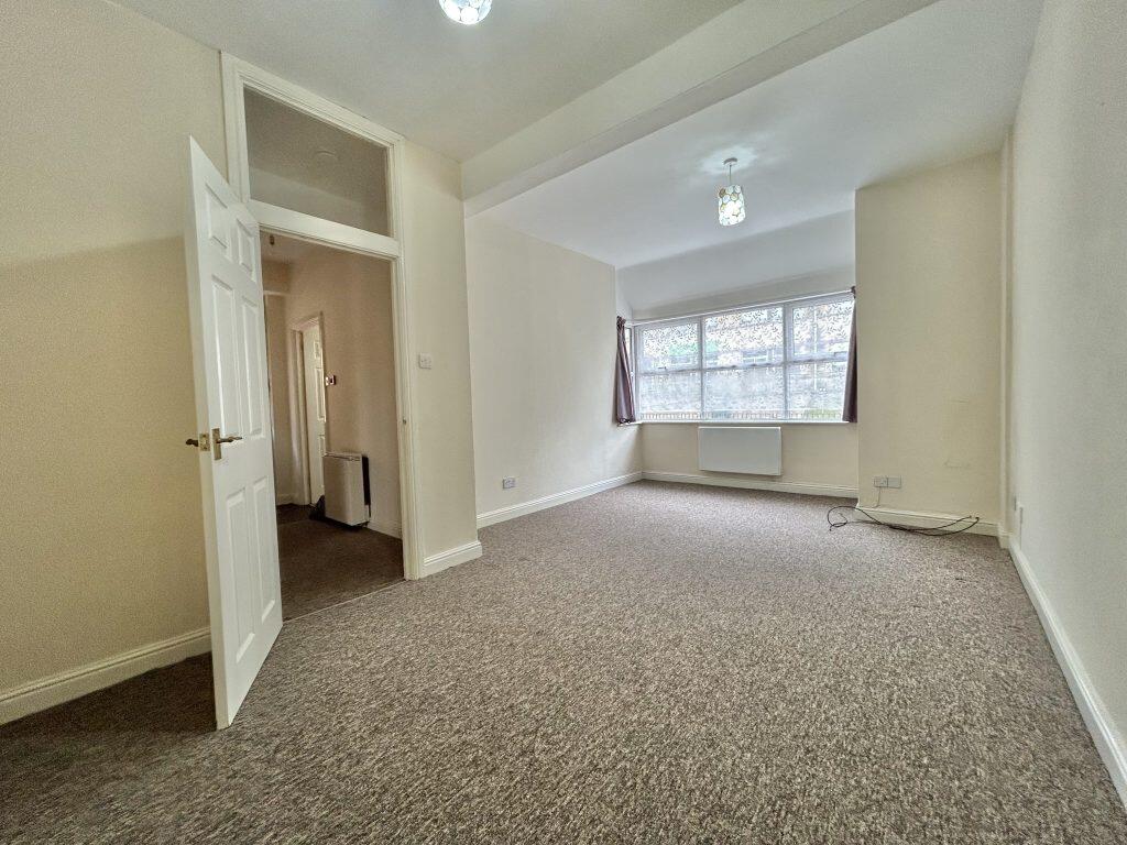 Apartment in Yeovil, Preston Plucknett - More