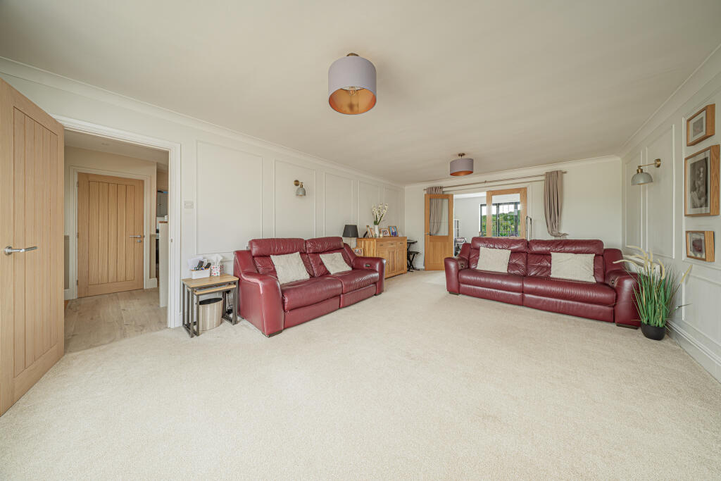 Yarnbrook, Wiltshire photo 5