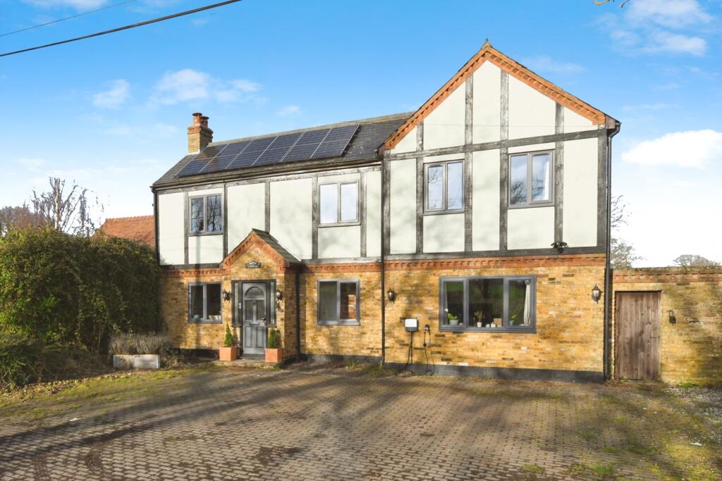 Main image of property: Old Heath Road, Southminster, Essex, CM0