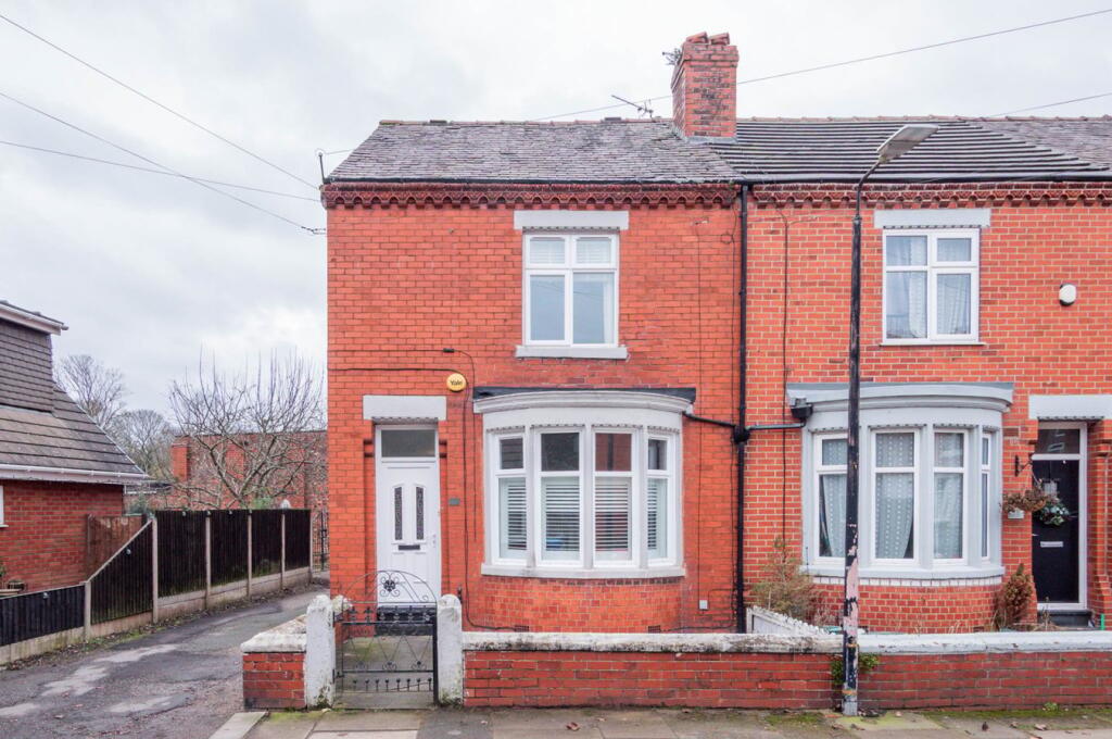Main image of property: Bents Avenue, Flixton, Manchester, M41