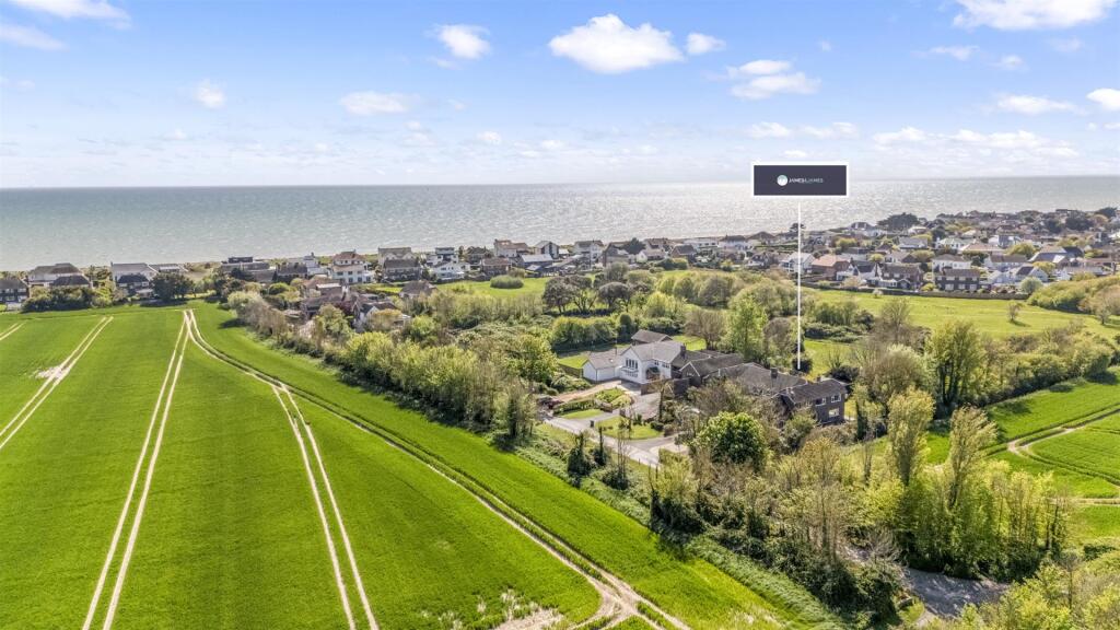 Main image of property: Peak Lane, Kingston Gorse, East Preston, Littlehampton