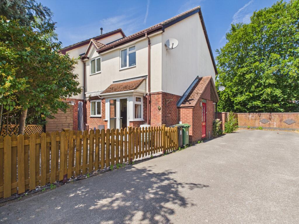 Main image of property: Finch Close, Tadley, RG26