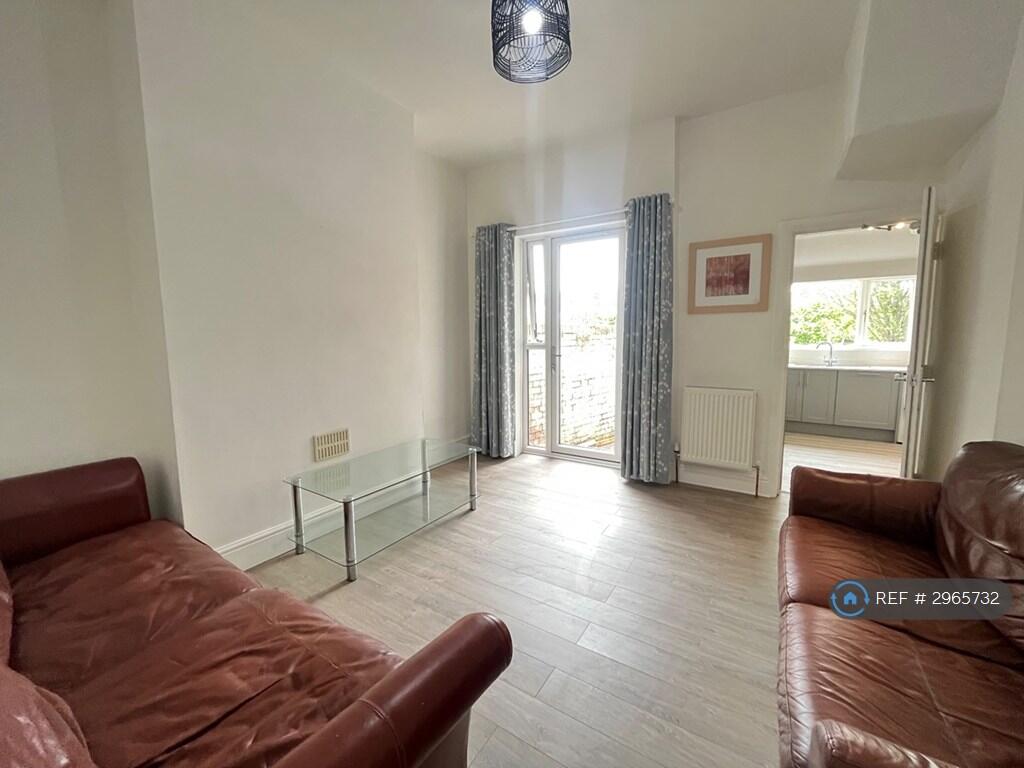 Main image of property: Cambridge Road, Bristol, BS7